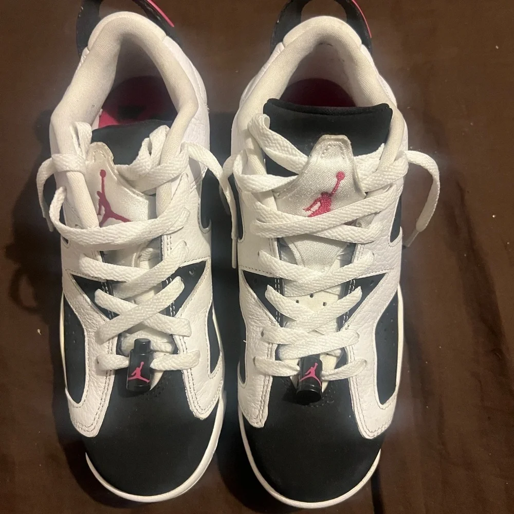 Air Jordan 6 Retro Low GG Fuchsia